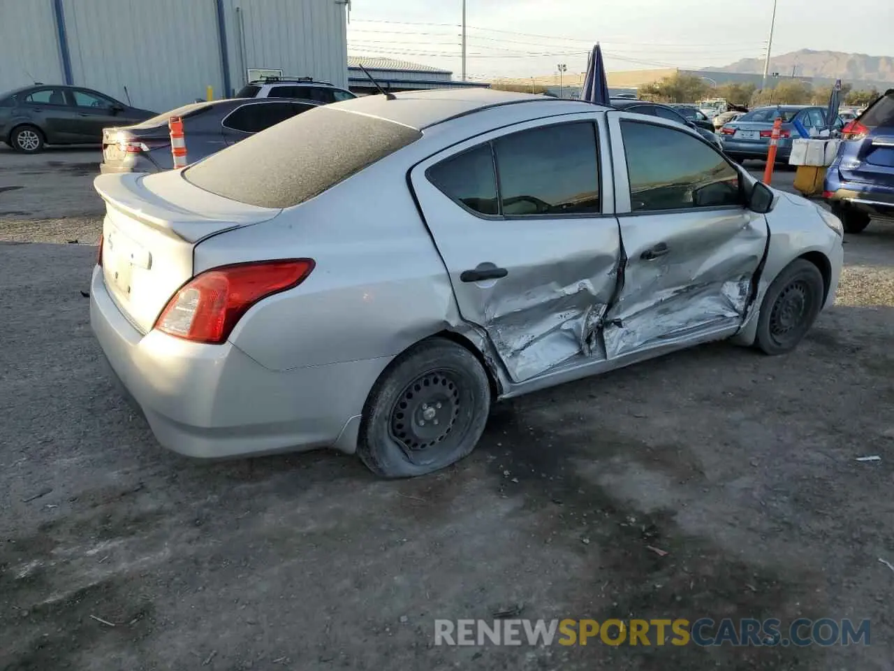 3 Photograph of a damaged car 3N1CN7AP3KL816812 NISSAN VERSA 2019