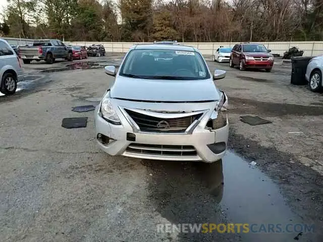 10 Photograph of a damaged car 3N1CN7AP3KL822206 NISSAN VERSA 2019