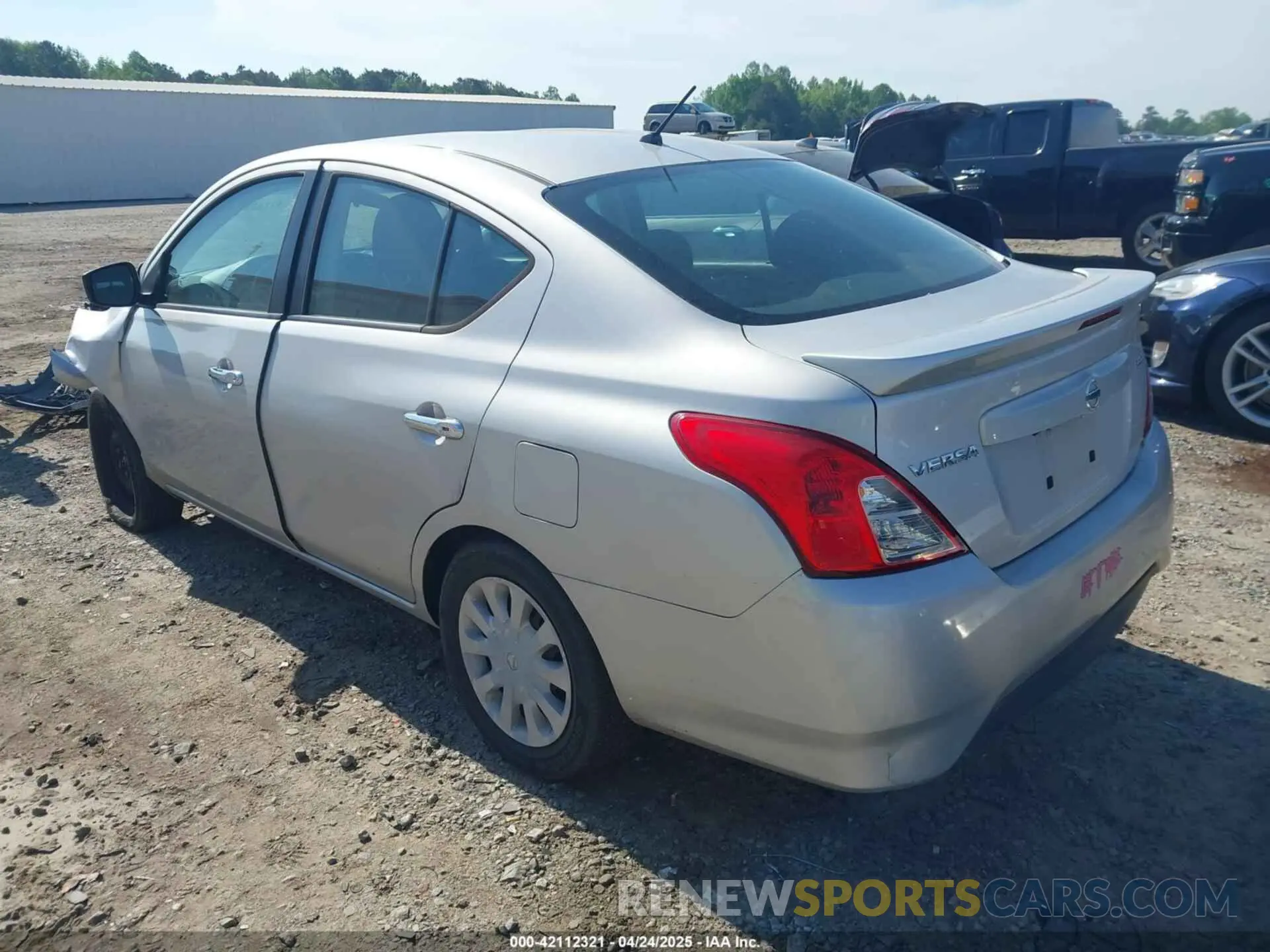3 Photograph of a damaged car 3N1CN7AP3KL832766 NISSAN VERSA 2019