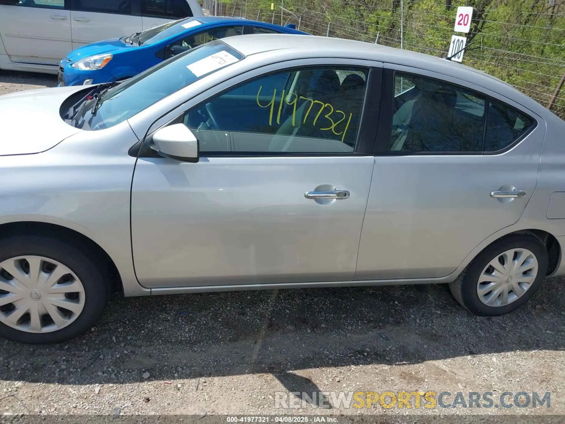 14 Photograph of a damaged car 3N1CN7AP3KL844397 NISSAN VERSA 2019