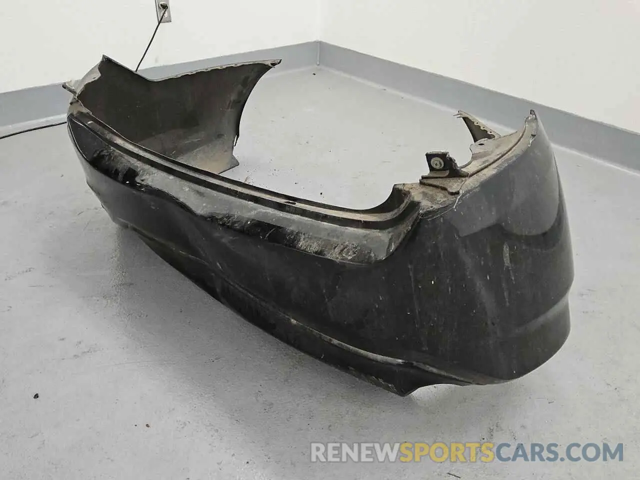 12 Photograph of a damaged car 3N1CN7AP3KL845596 NISSAN VERSA 2019