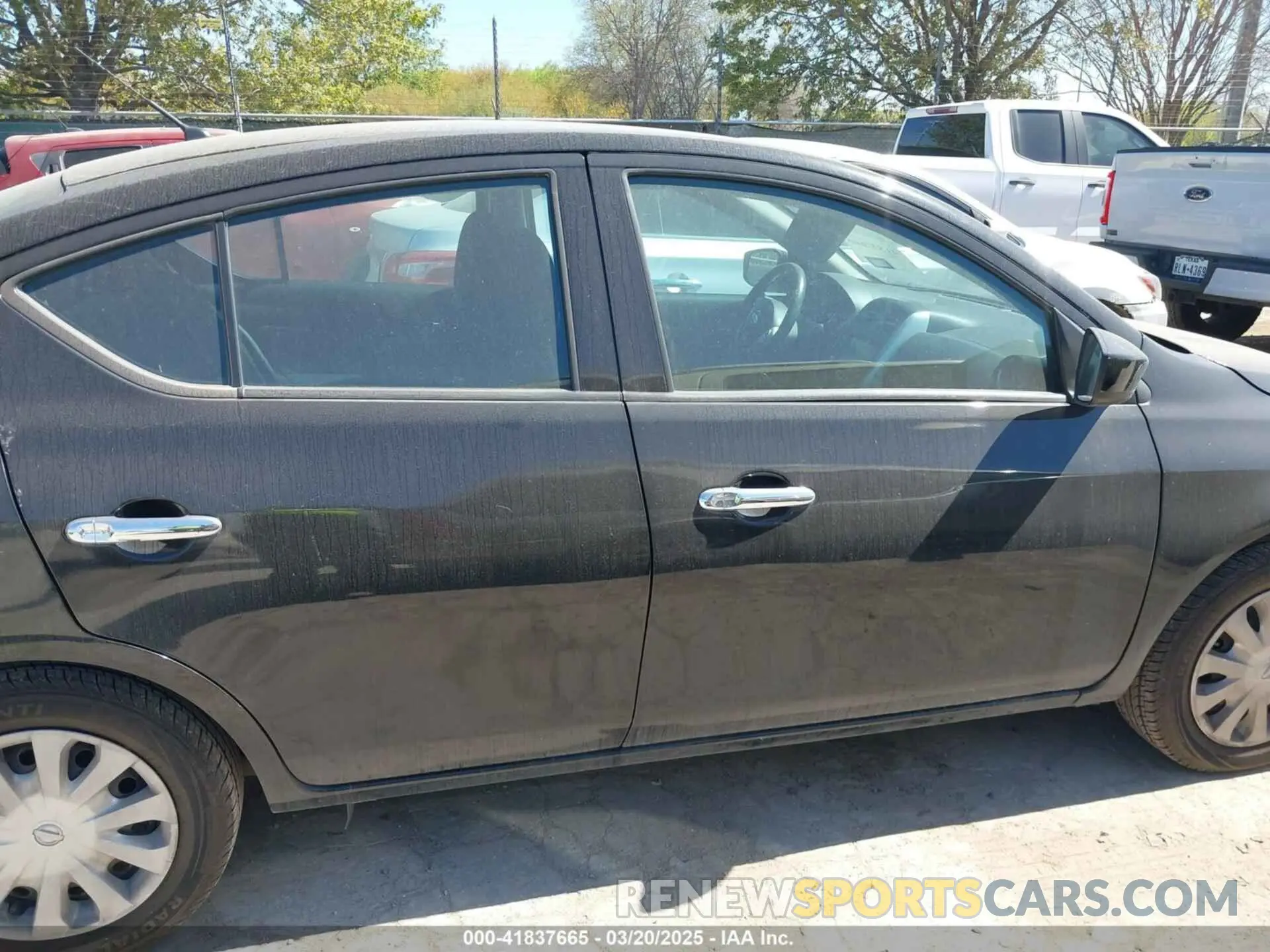 13 Photograph of a damaged car 3N1CN7AP3KL854430 NISSAN VERSA 2019