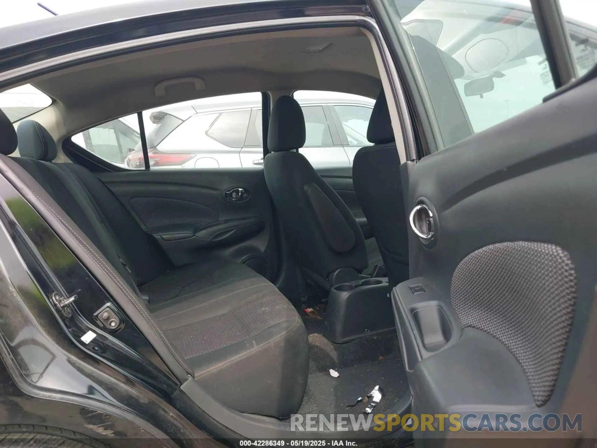 8 Photograph of a damaged car 3N1CN7AP3KL863127 NISSAN VERSA 2019