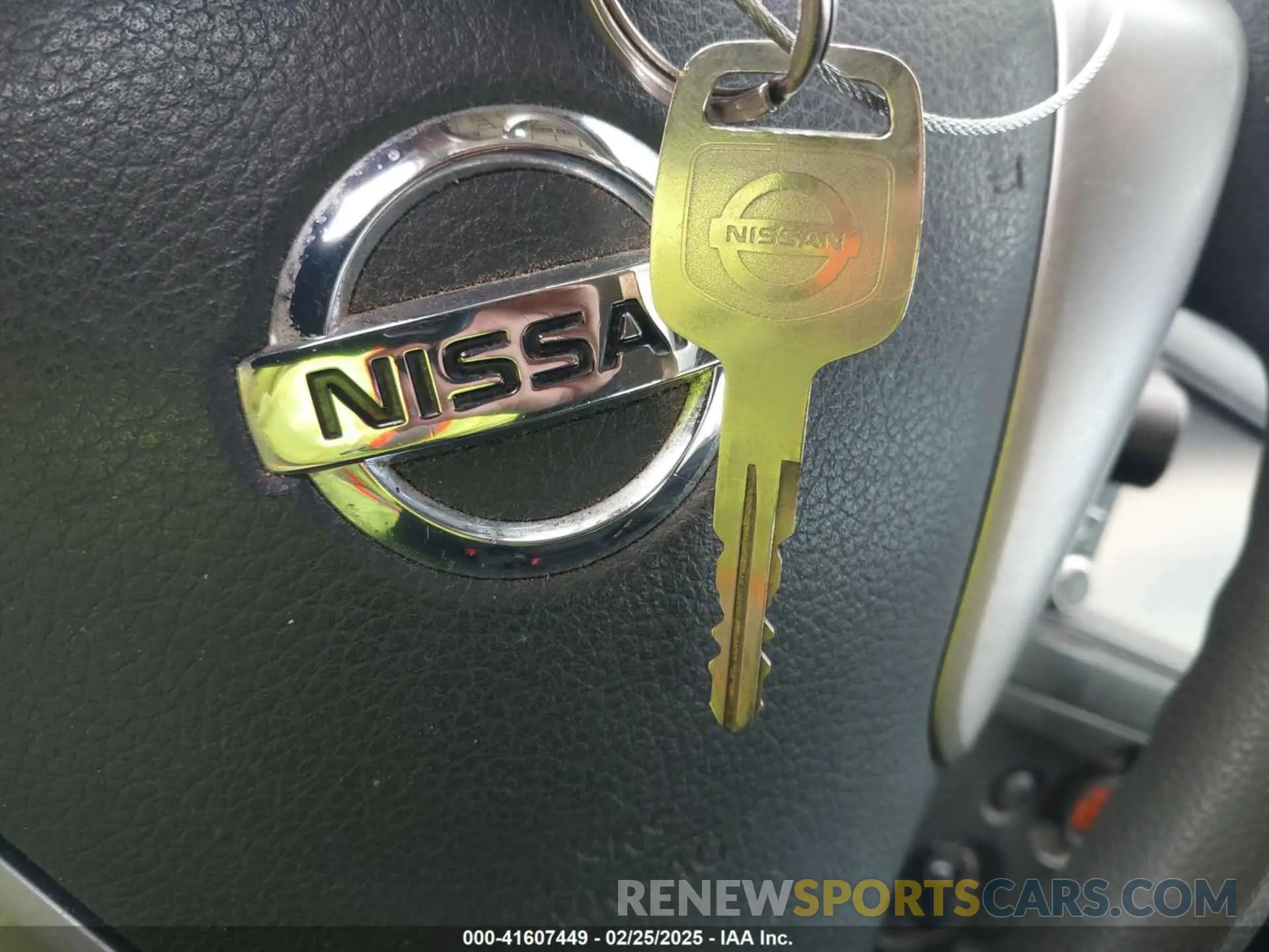 11 Photograph of a damaged car 3N1CN7AP3KL870613 NISSAN VERSA 2019