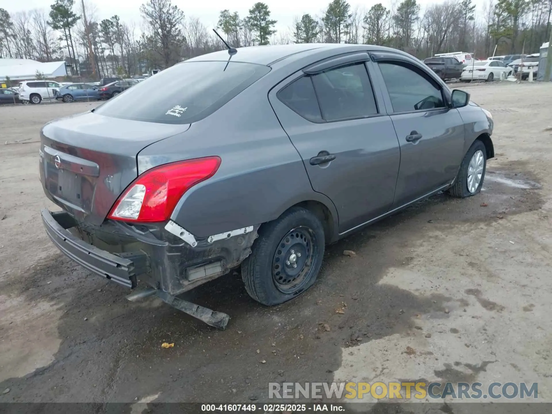 4 Photograph of a damaged car 3N1CN7AP3KL870613 NISSAN VERSA 2019