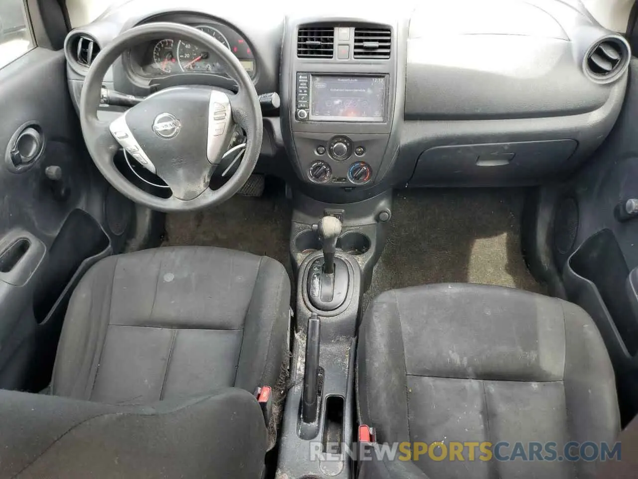 8 Photograph of a damaged car 3N1CN7AP3KL871180 NISSAN VERSA 2019
