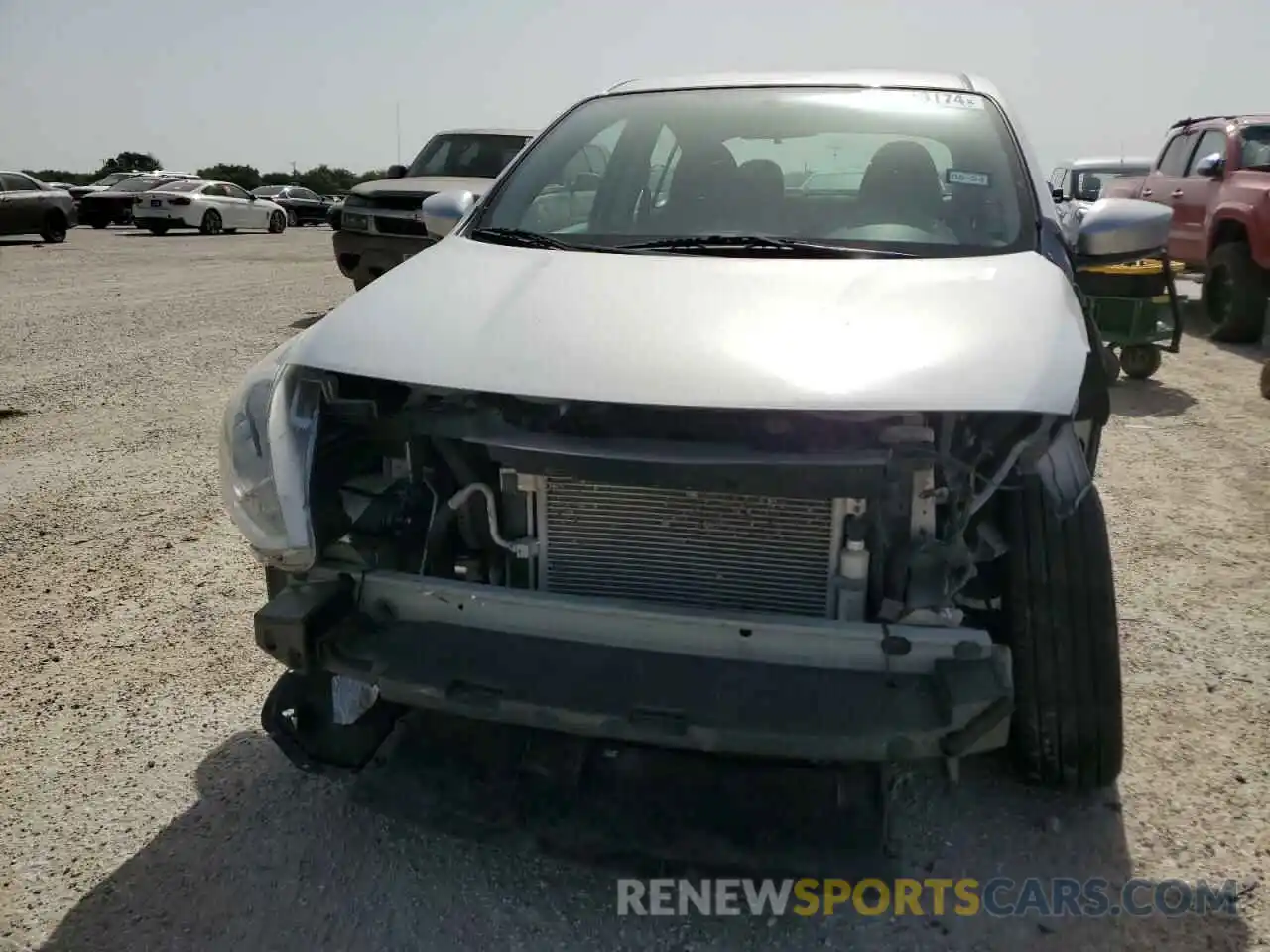 5 Photograph of a damaged car 3N1CN7AP3KL877027 NISSAN VERSA 2019