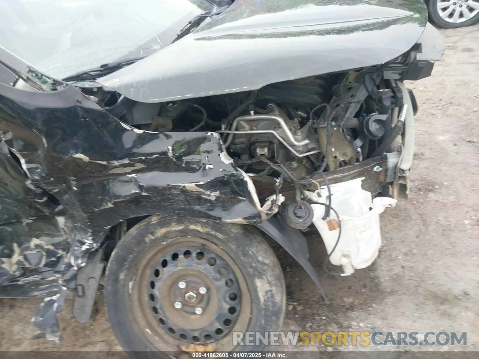 16 Photograph of a damaged car 3N1CN7AP3KL879411 NISSAN VERSA 2019
