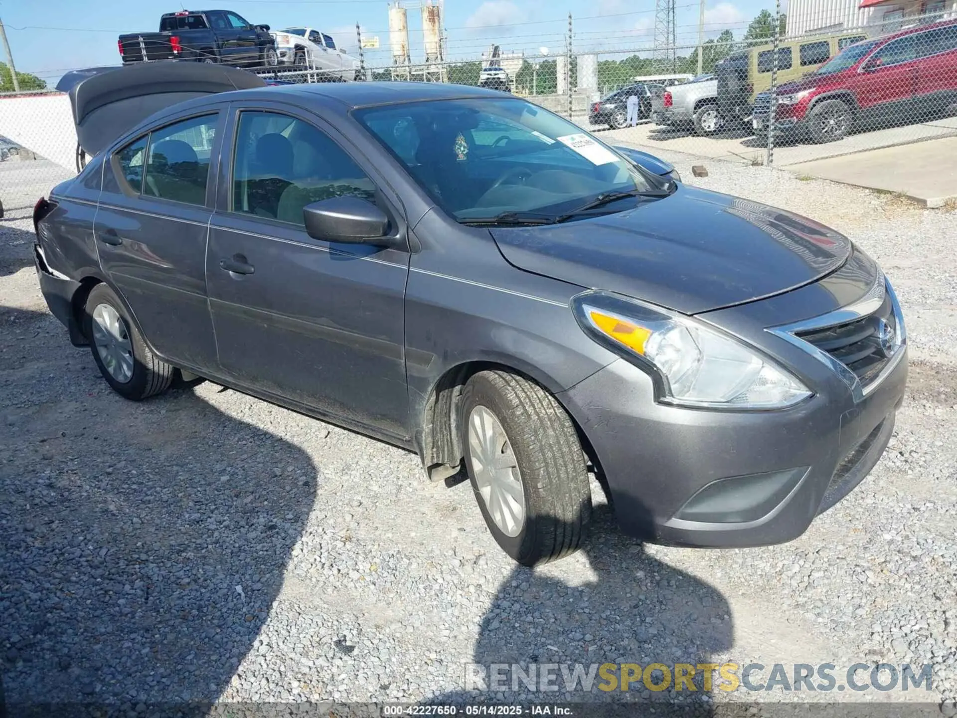1 Photograph of a damaged car 3N1CN7AP4KL814051 NISSAN VERSA 2019