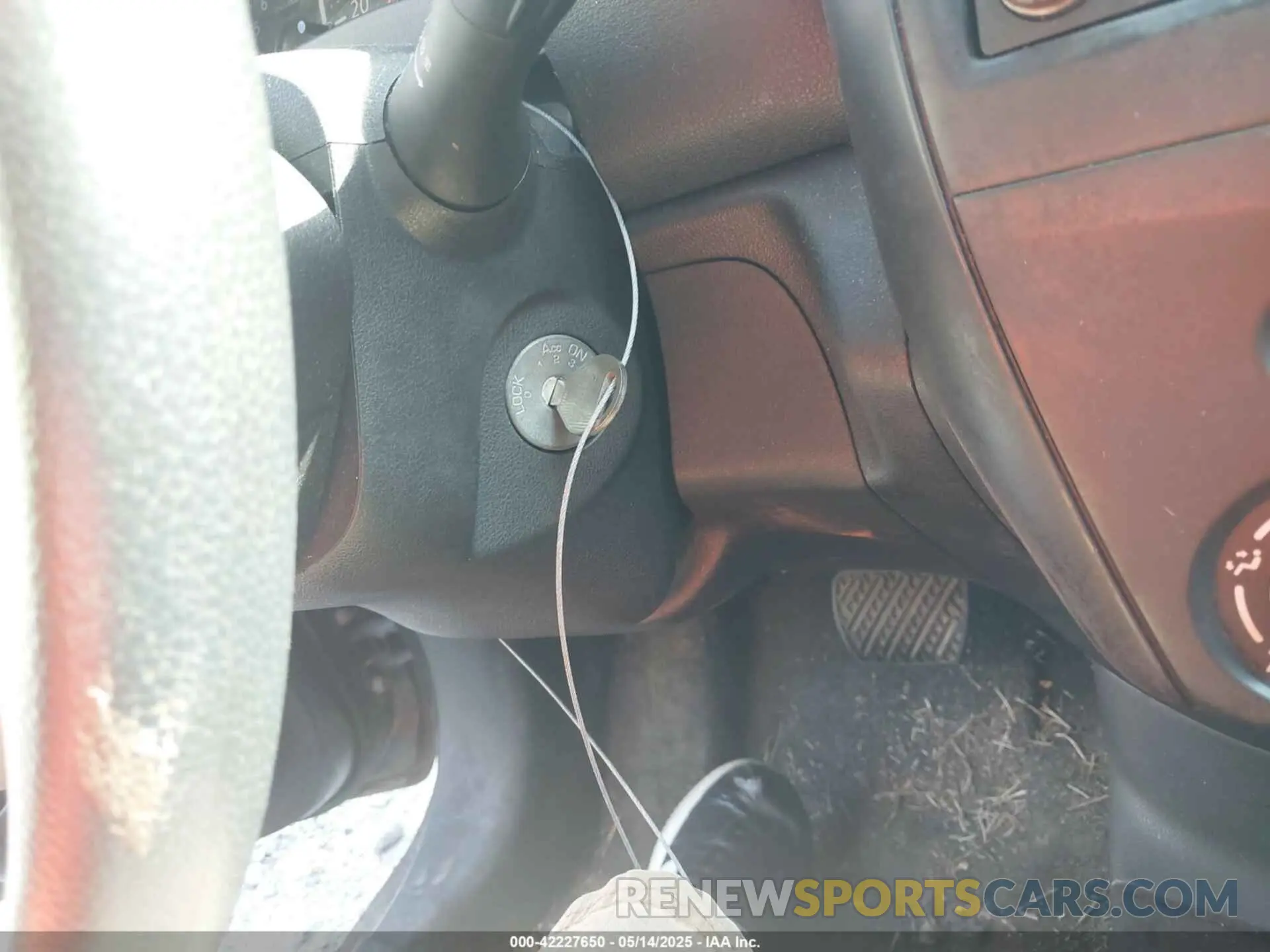 11 Photograph of a damaged car 3N1CN7AP4KL814051 NISSAN VERSA 2019