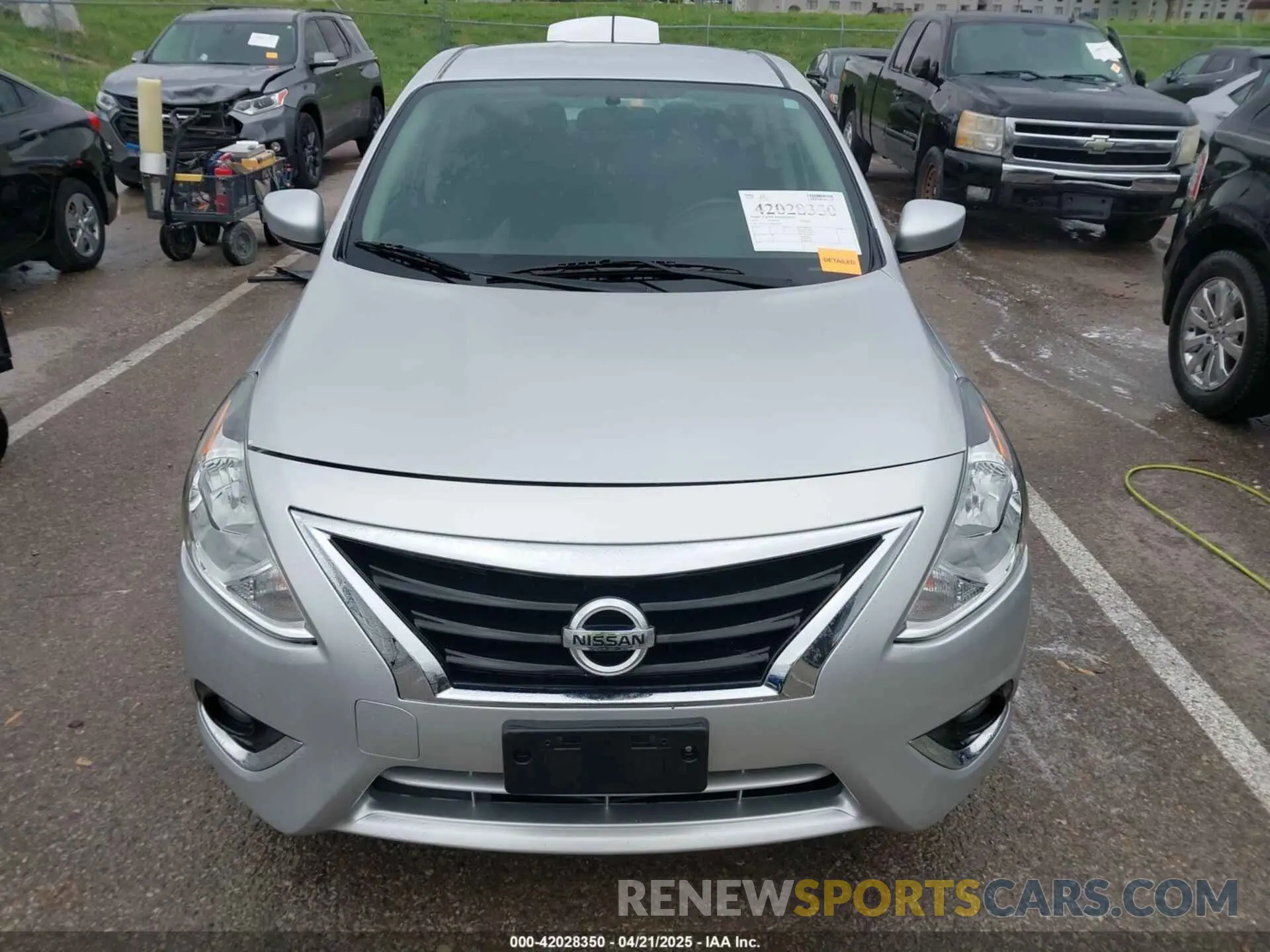 13 Photograph of a damaged car 3N1CN7AP4KL816964 NISSAN VERSA 2019