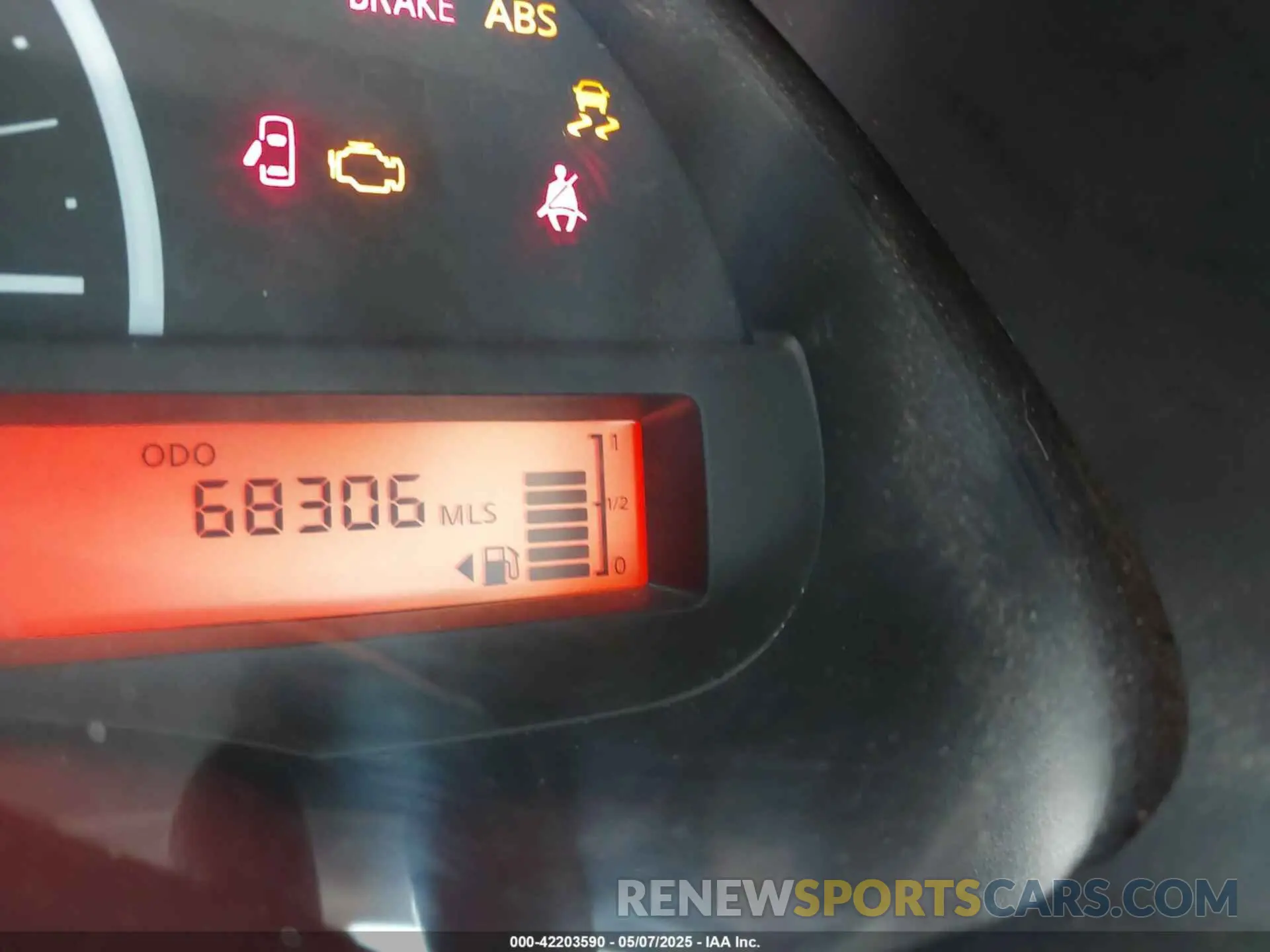 7 Photograph of a damaged car 3N1CN7AP4KL817841 NISSAN VERSA 2019