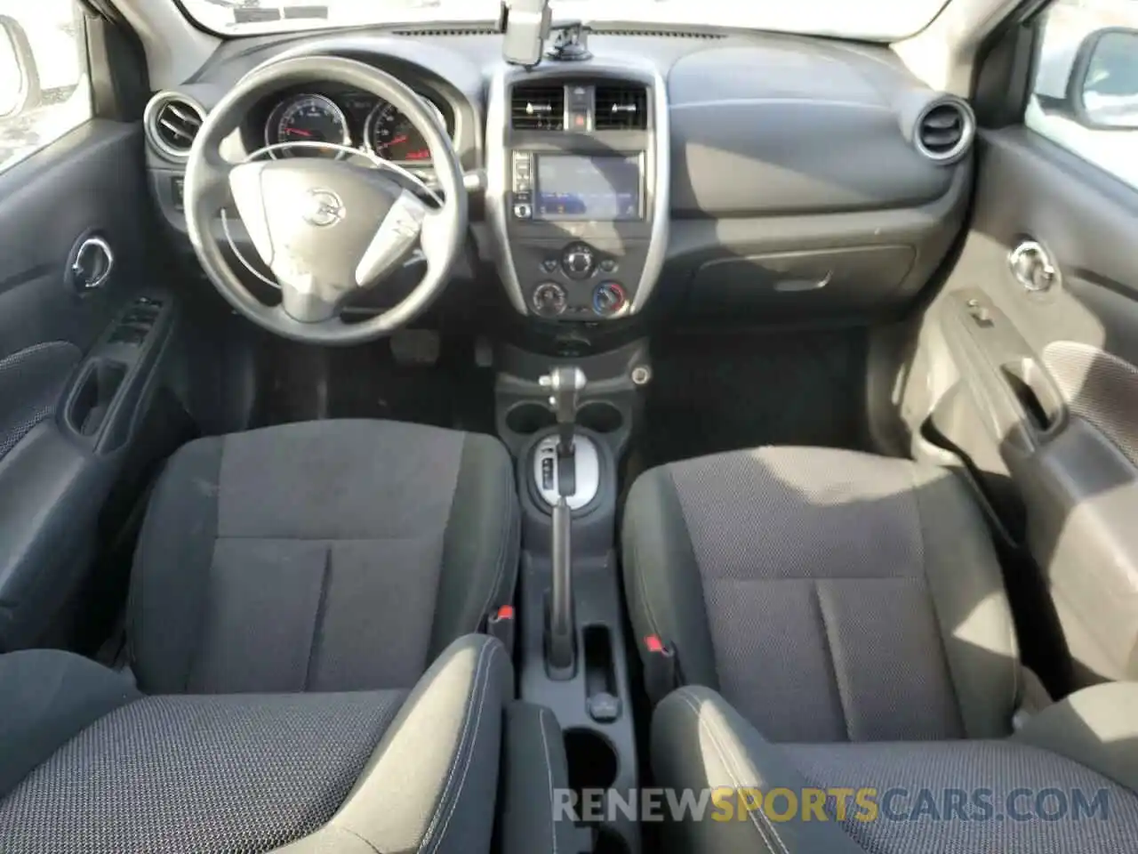 8 Photograph of a damaged car 3N1CN7AP4KL841122 NISSAN VERSA 2019