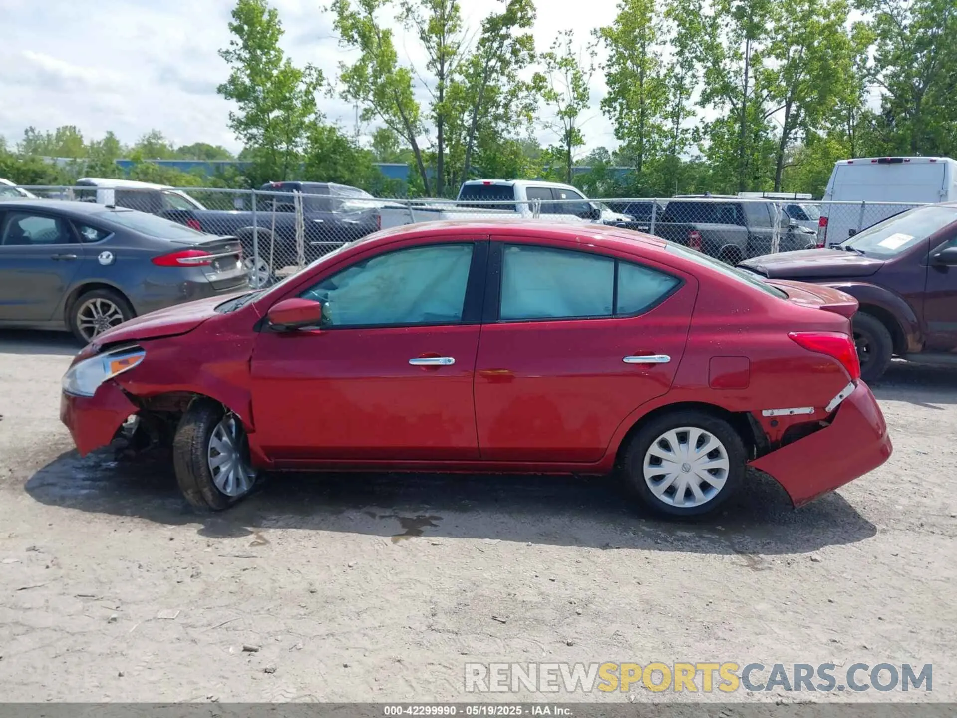 14 Photograph of a damaged car 3N1CN7AP4KL842965 NISSAN VERSA 2019