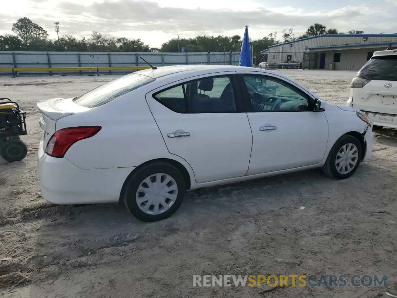 3 Photograph of a damaged car 3N1CN7AP4KL850953 NISSAN VERSA 2019