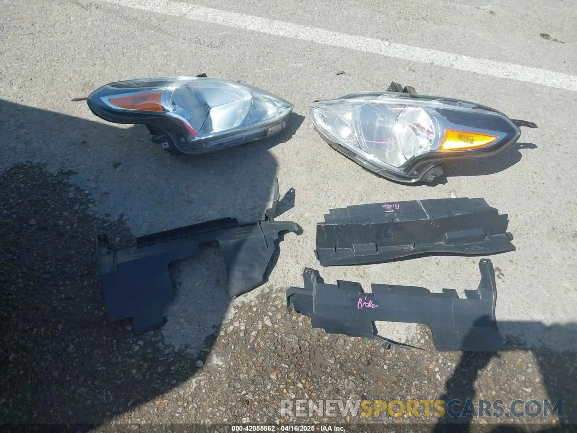 12 Photograph of a damaged car 3N1CN7AP4KL858339 NISSAN VERSA 2019