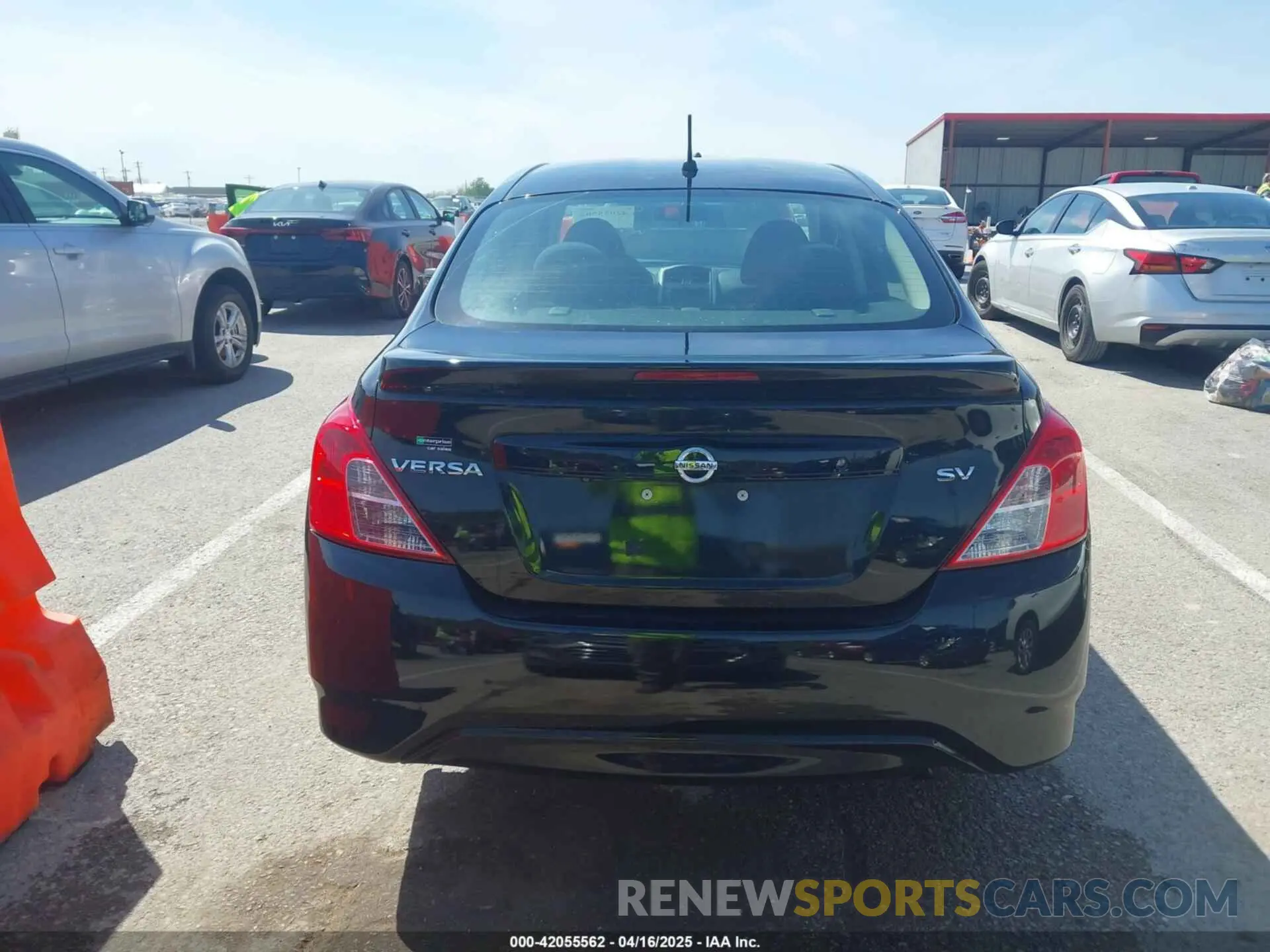 17 Photograph of a damaged car 3N1CN7AP4KL858339 NISSAN VERSA 2019