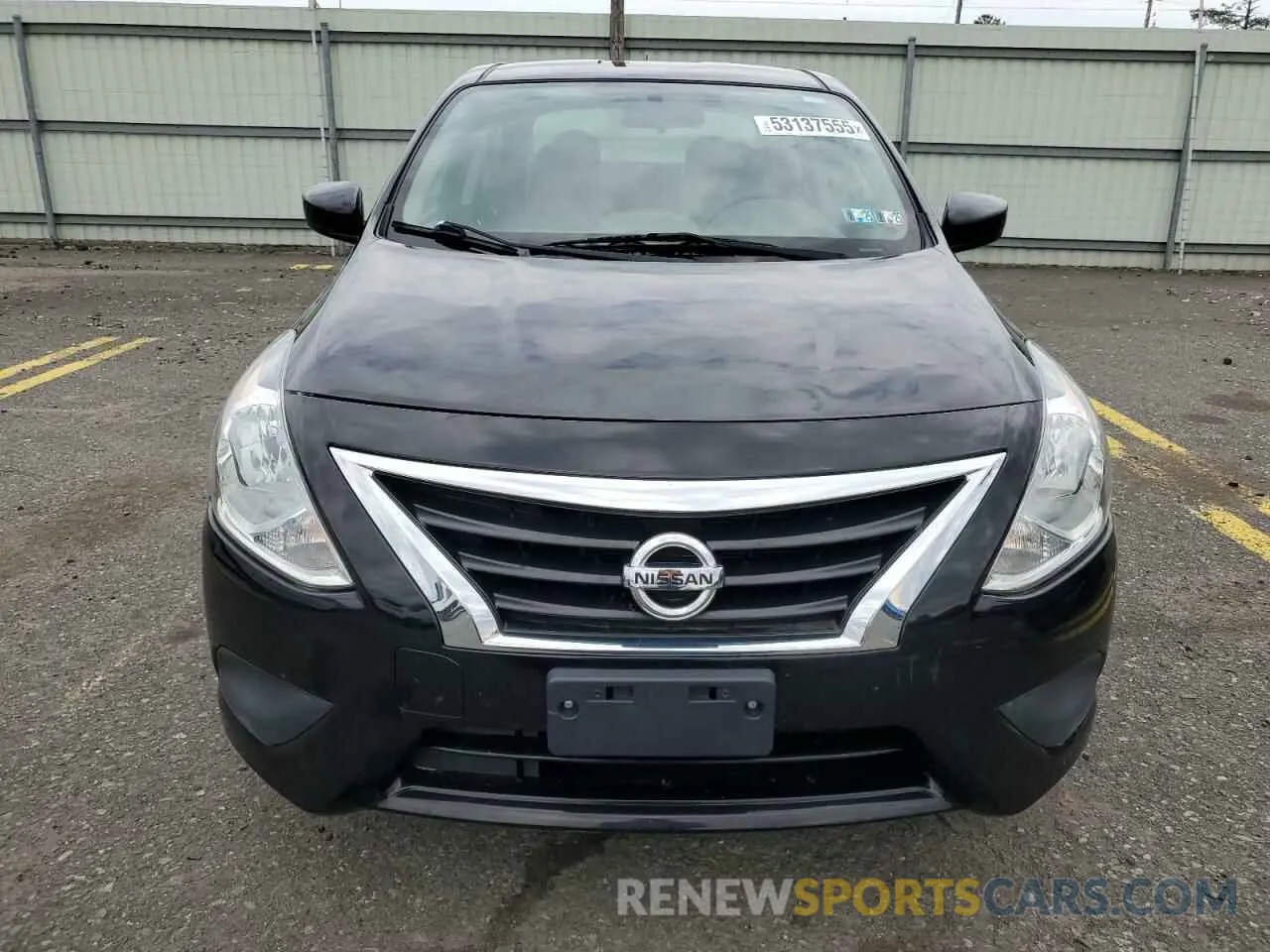 5 Photograph of a damaged car 3N1CN7AP4KL863542 NISSAN VERSA 2019