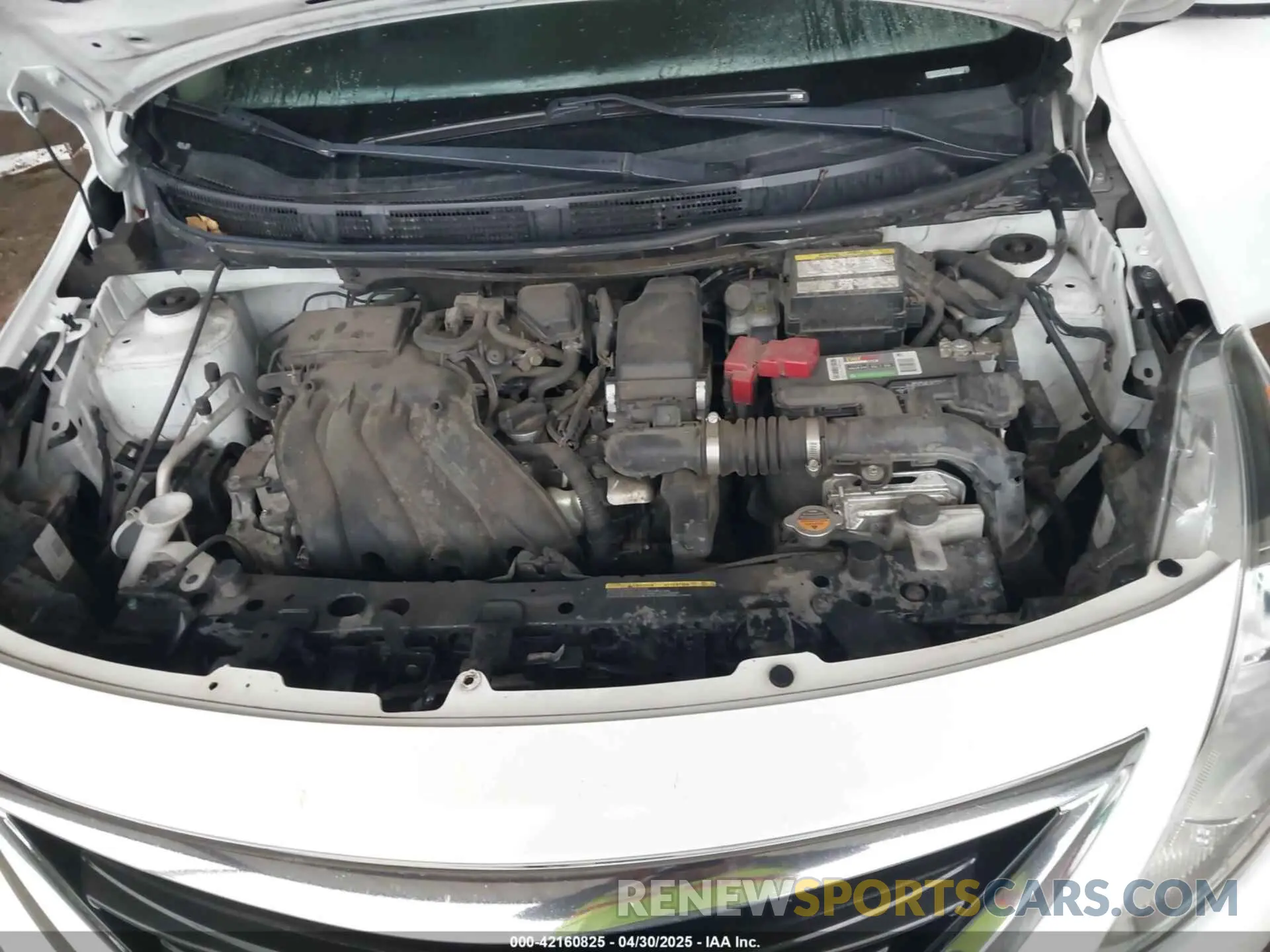 10 Photograph of a damaged car 3N1CN7AP4KL873942 NISSAN VERSA 2019
