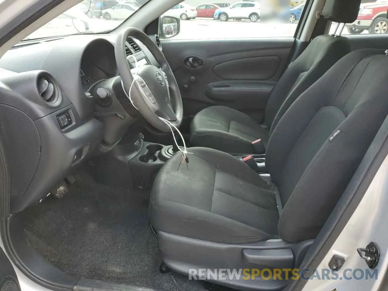 7 Photograph of a damaged car 3N1CN7AP5KL805309 NISSAN VERSA 2019