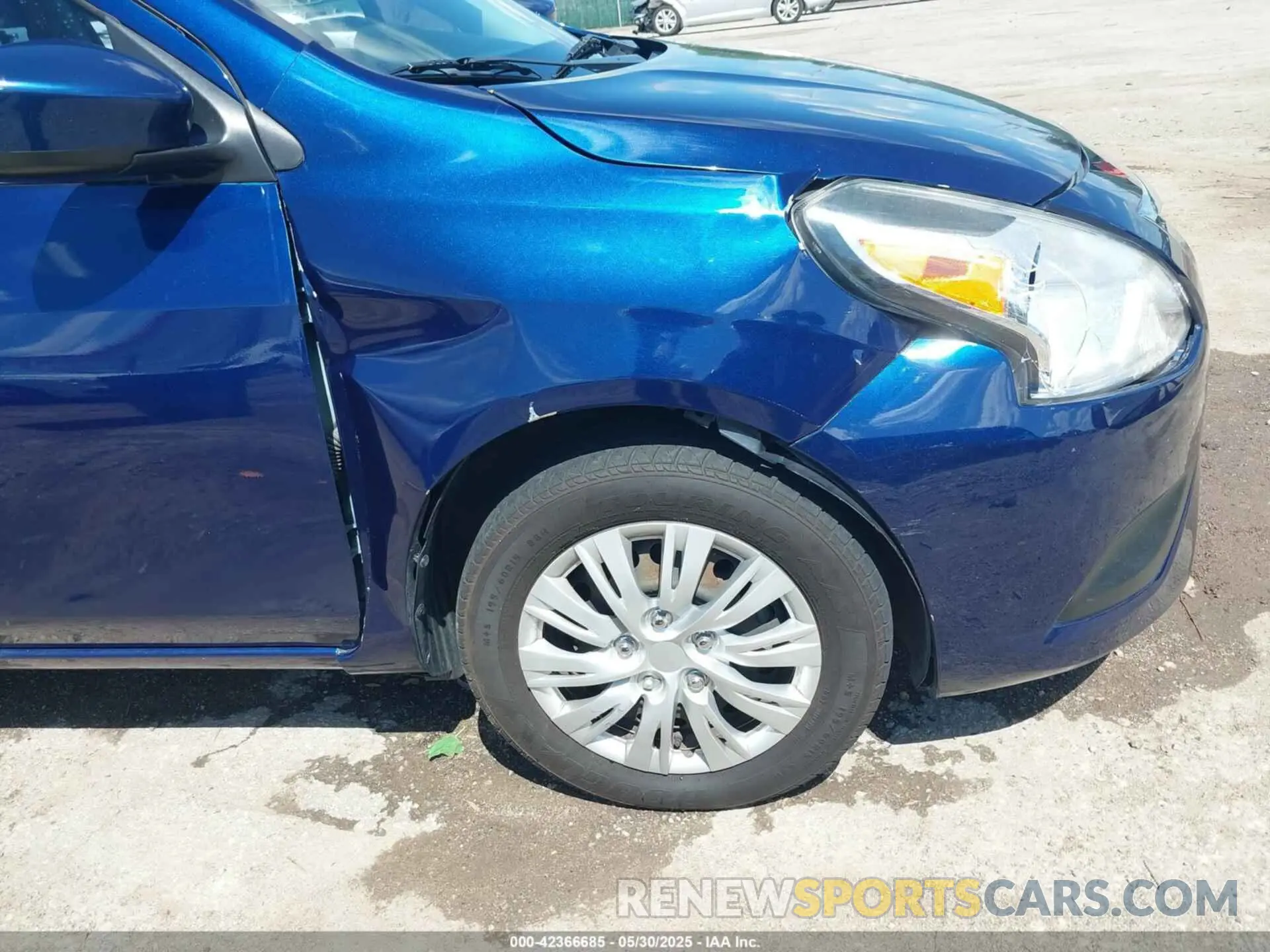 6 Photograph of a damaged car 3N1CN7AP5KL807464 NISSAN VERSA 2019
