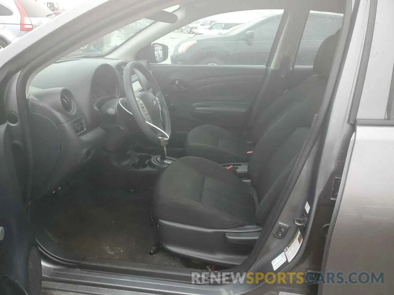 7 Photograph of a damaged car 3N1CN7AP5KL809330 NISSAN VERSA 2019