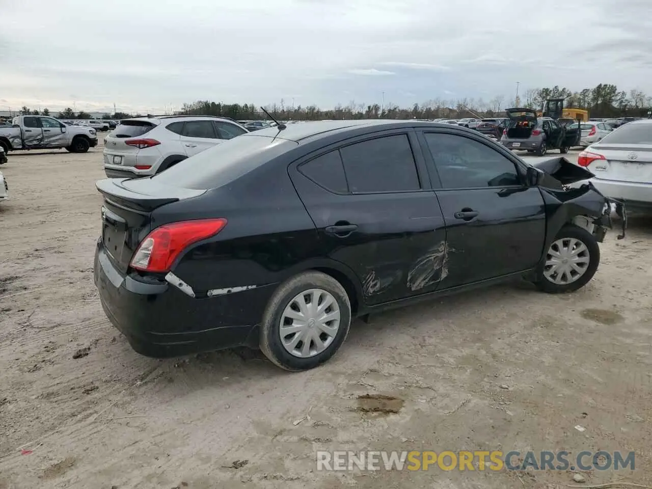 3 Photograph of a damaged car 3N1CN7AP5KL811109 NISSAN VERSA 2019