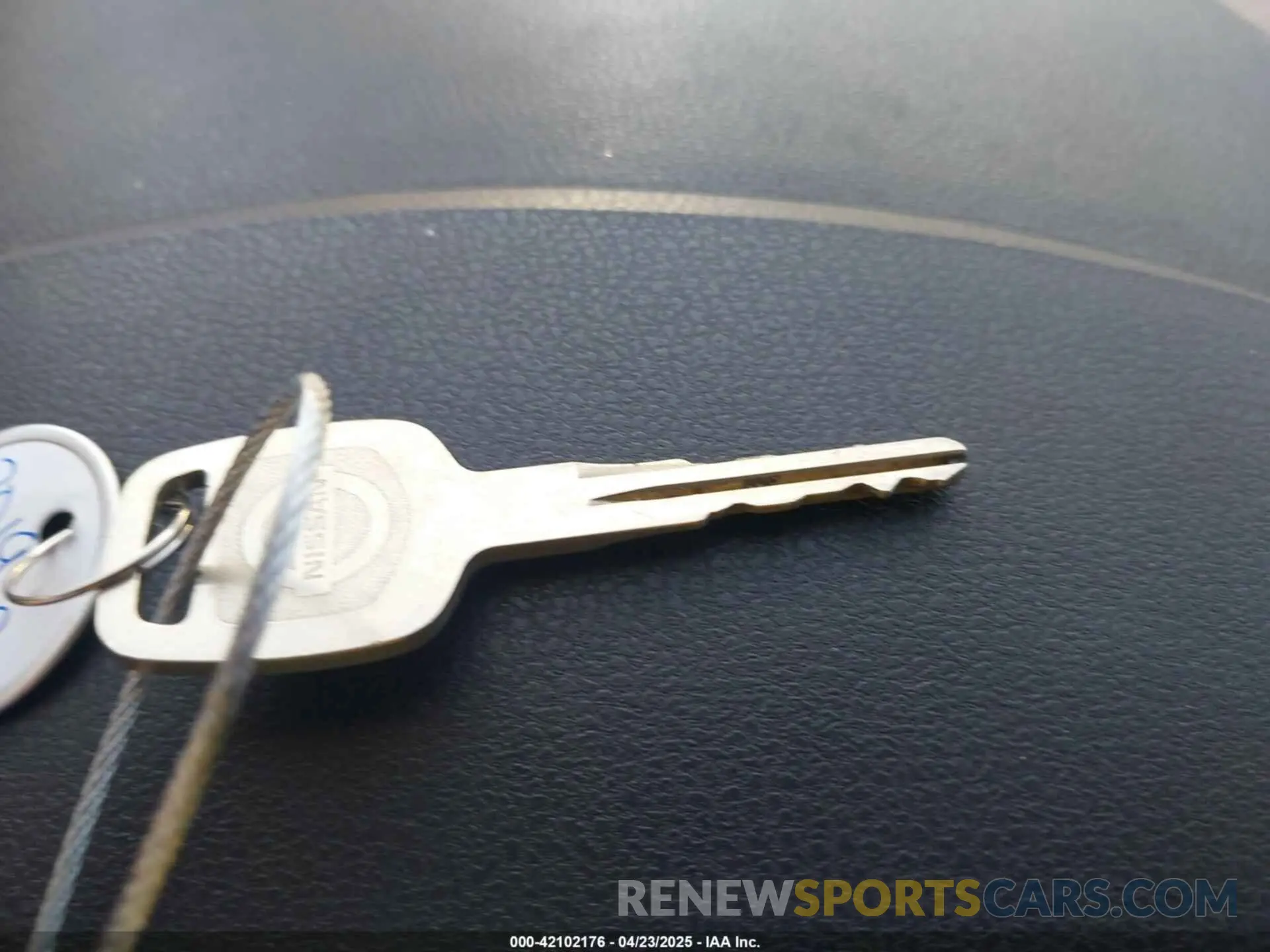 11 Photograph of a damaged car 3N1CN7AP5KL819971 NISSAN VERSA 2019