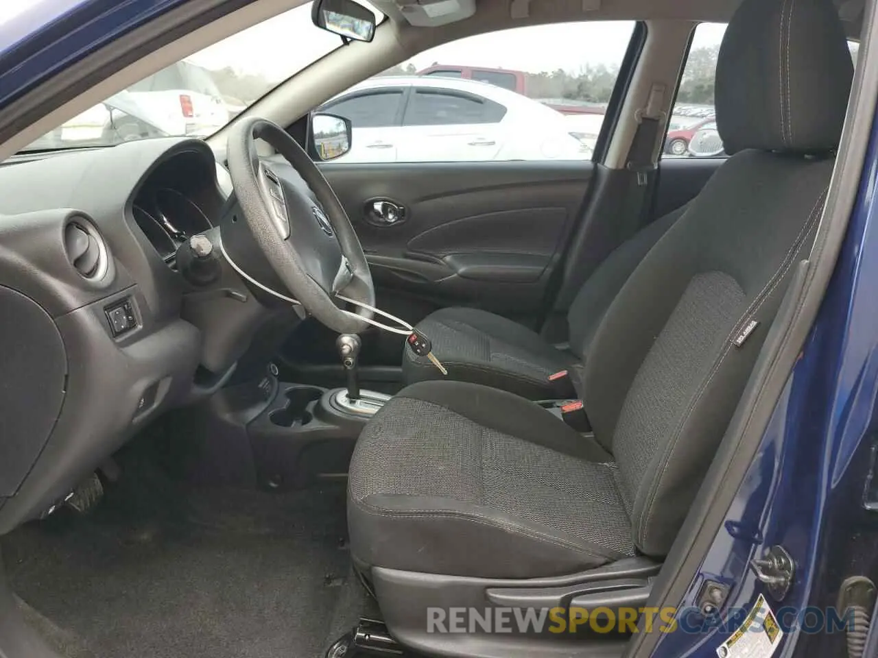 7 Photograph of a damaged car 3N1CN7AP5KL838908 NISSAN VERSA 2019