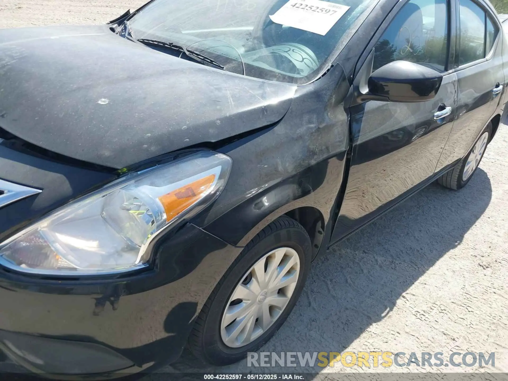 12 Photograph of a damaged car 3N1CN7AP5KL849312 NISSAN VERSA 2019