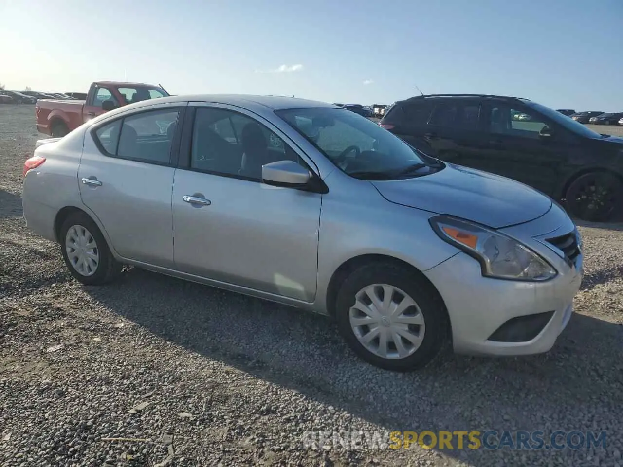 4 Photograph of a damaged car 3N1CN7AP5KL852937 NISSAN VERSA 2019