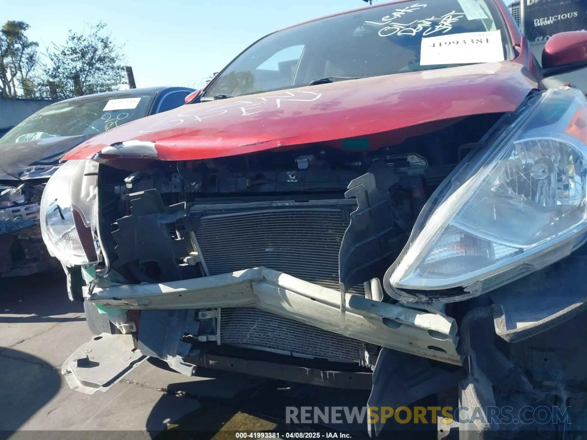 12 Photograph of a damaged car 3N1CN7AP5KL861668 NISSAN VERSA 2019