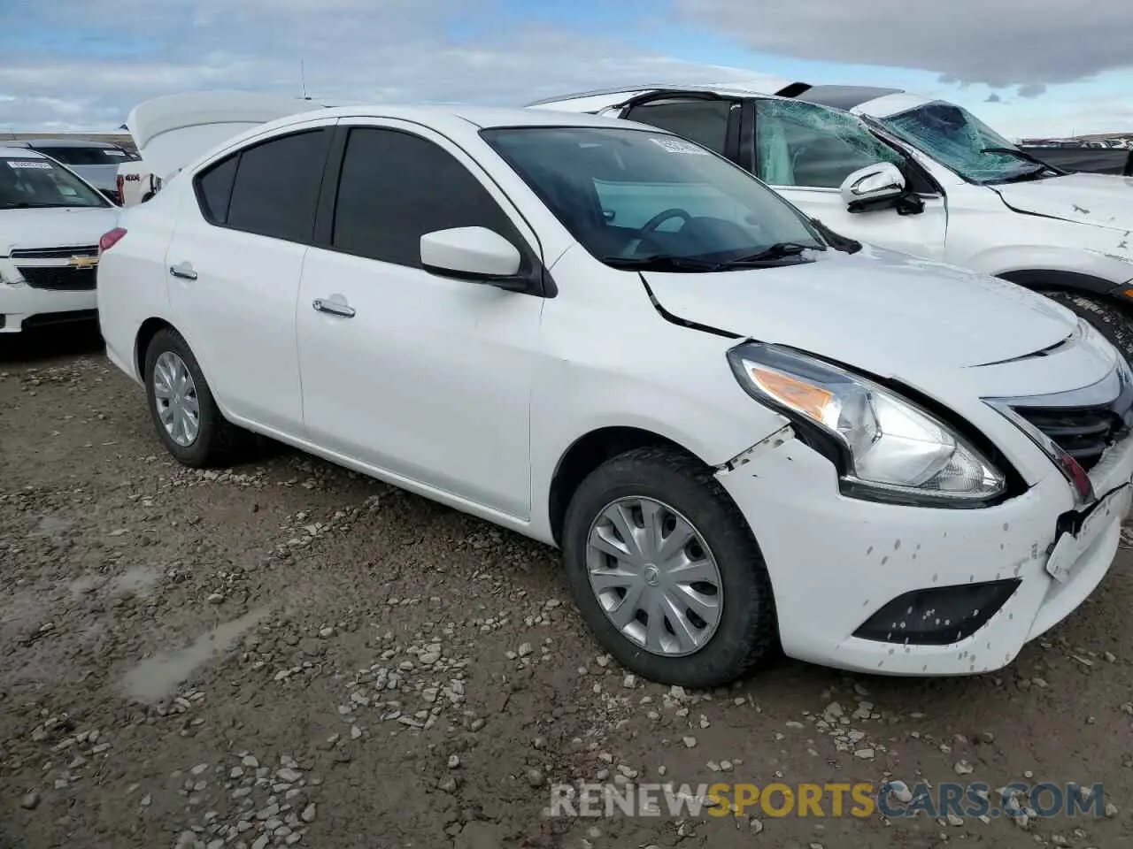4 Photograph of a damaged car 3N1CN7AP5KL862335 NISSAN VERSA 2019