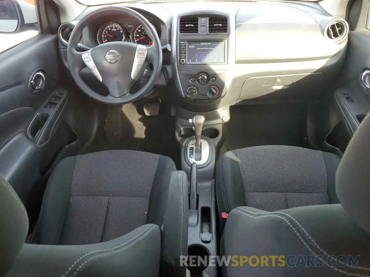 8 Photograph of a damaged car 3N1CN7AP5KL862335 NISSAN VERSA 2019