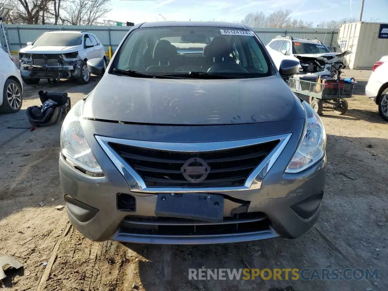 5 Photograph of a damaged car 3N1CN7AP5KL867051 NISSAN VERSA 2019