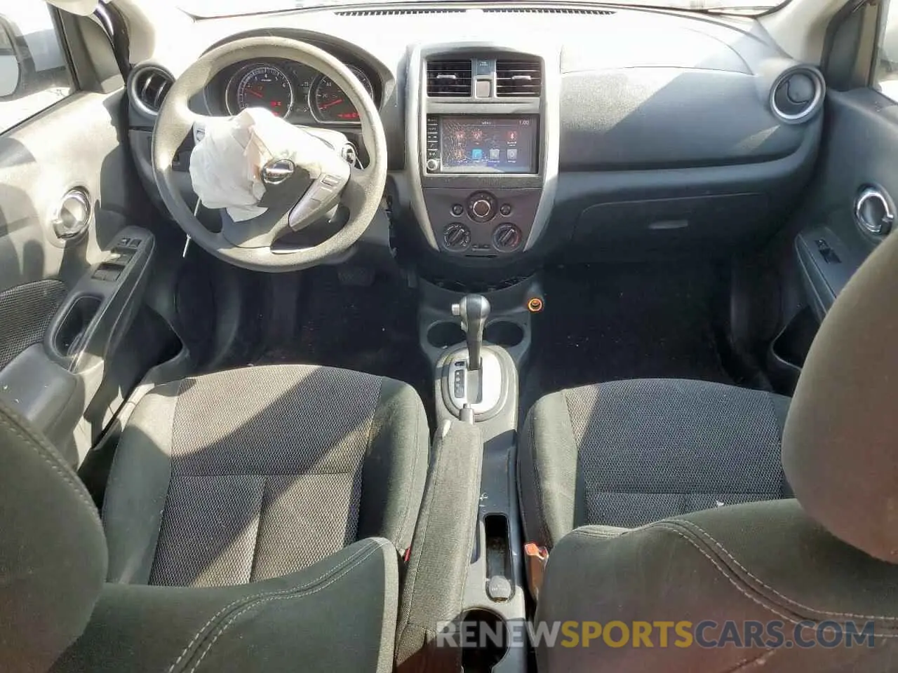 8 Photograph of a damaged car 3N1CN7AP5KL868765 NISSAN VERSA 2019