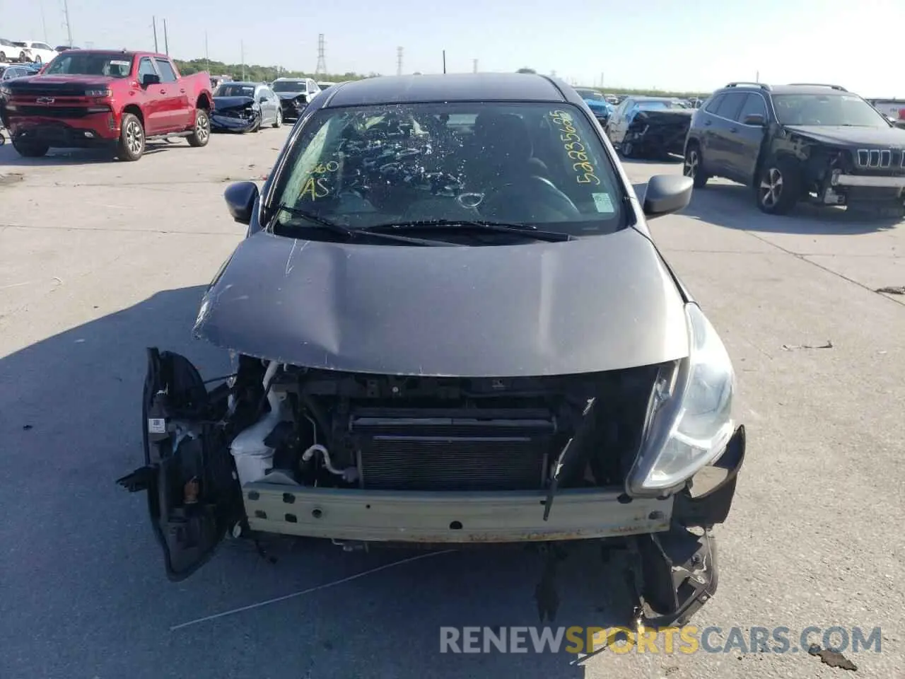 5 Photograph of a damaged car 3N1CN7AP5KL869530 NISSAN VERSA 2019