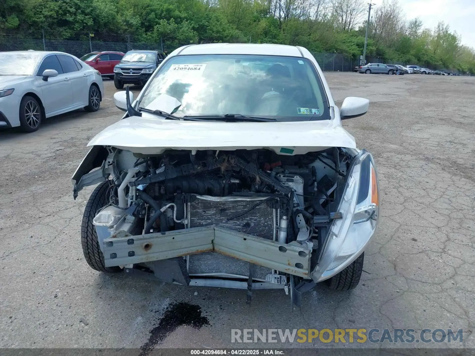 13 Photograph of a damaged car 3N1CN7AP5KL870094 NISSAN VERSA 2019