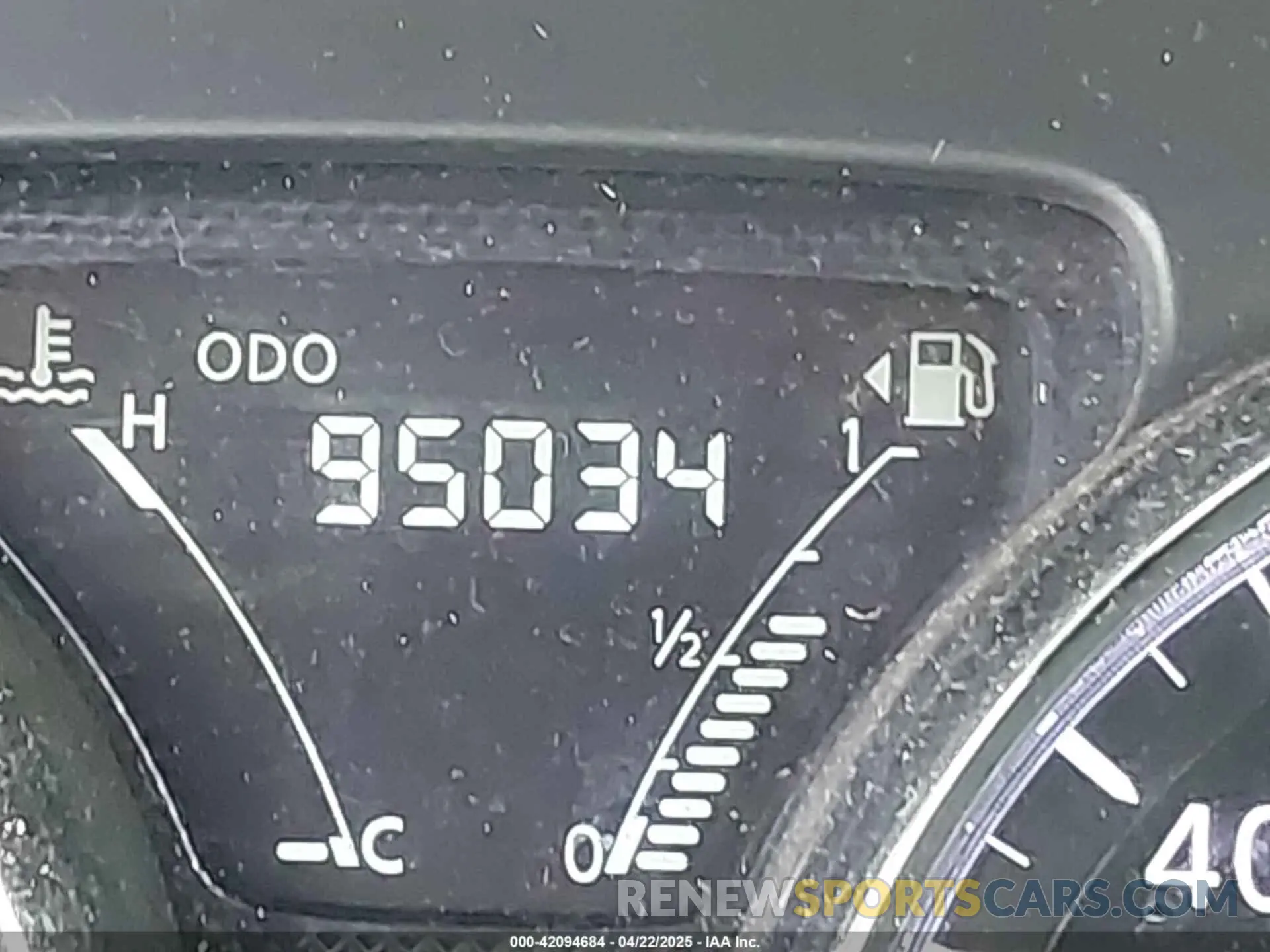 16 Photograph of a damaged car 3N1CN7AP5KL870094 NISSAN VERSA 2019