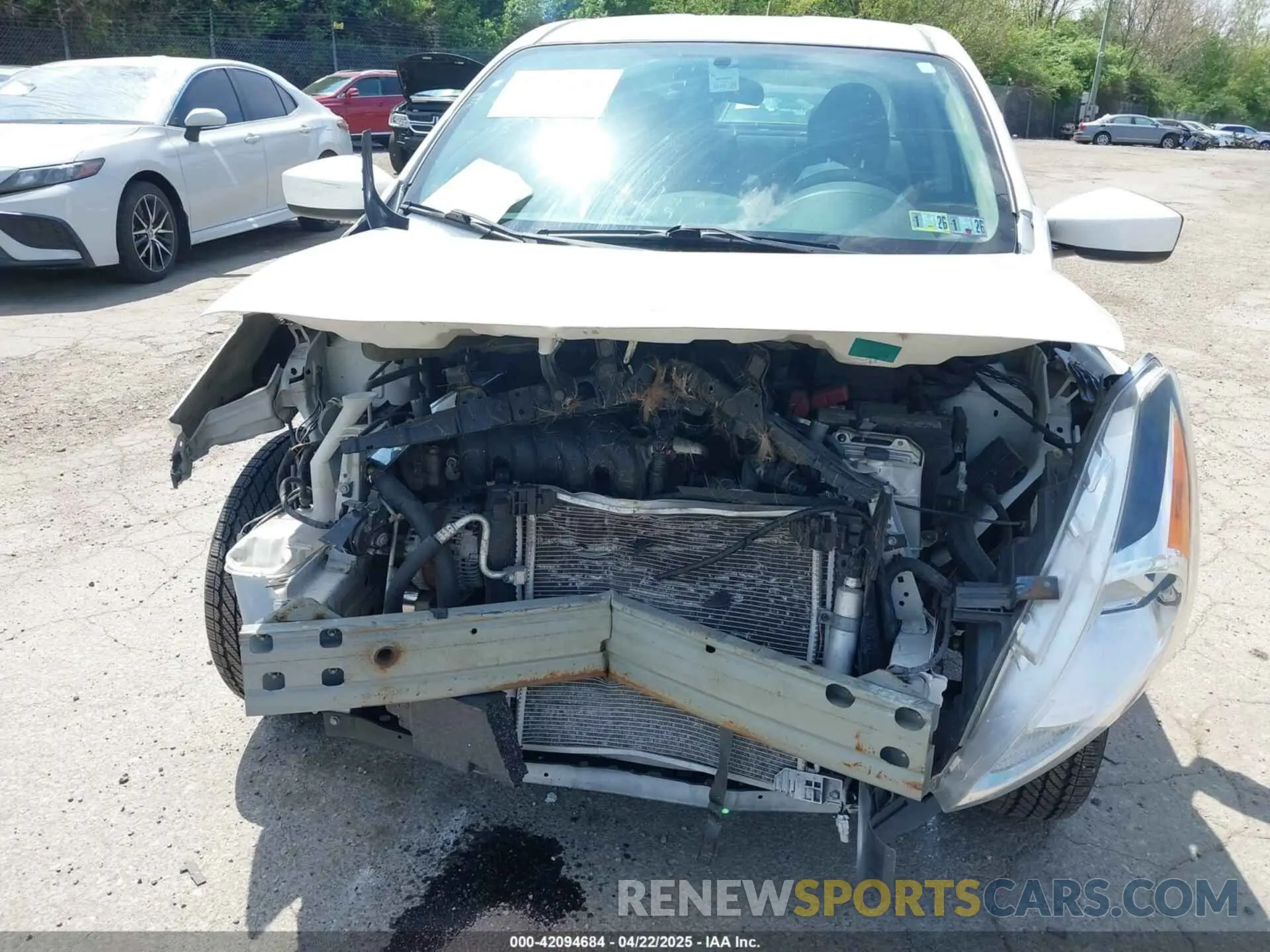 6 Photograph of a damaged car 3N1CN7AP5KL870094 NISSAN VERSA 2019