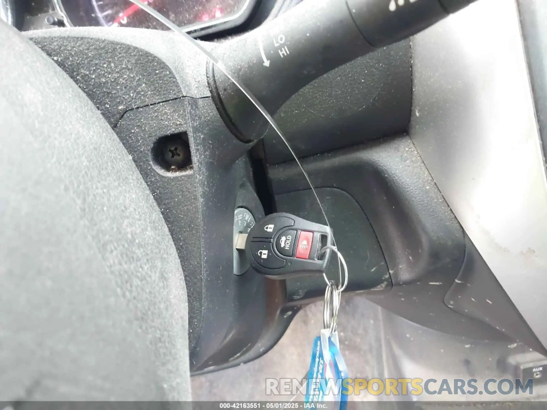 11 Photograph of a damaged car 3N1CN7AP5KL875277 NISSAN VERSA 2019