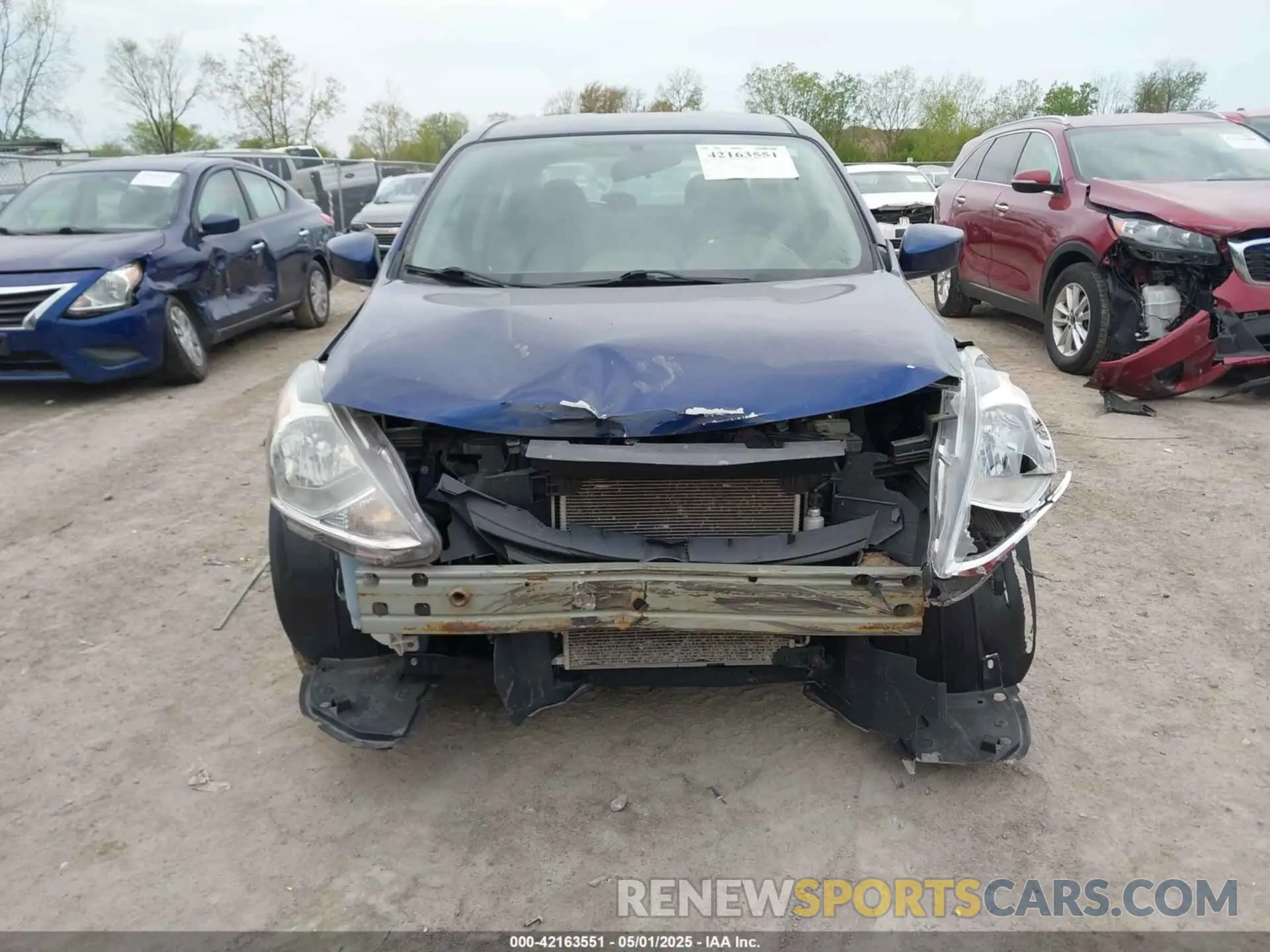 13 Photograph of a damaged car 3N1CN7AP5KL875277 NISSAN VERSA 2019