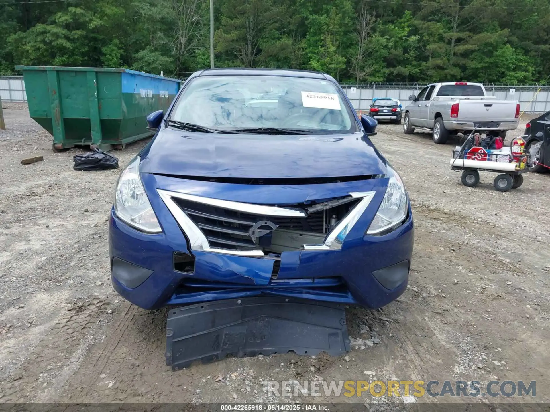 6 Photograph of a damaged car 3N1CN7AP5KL880382 NISSAN VERSA 2019