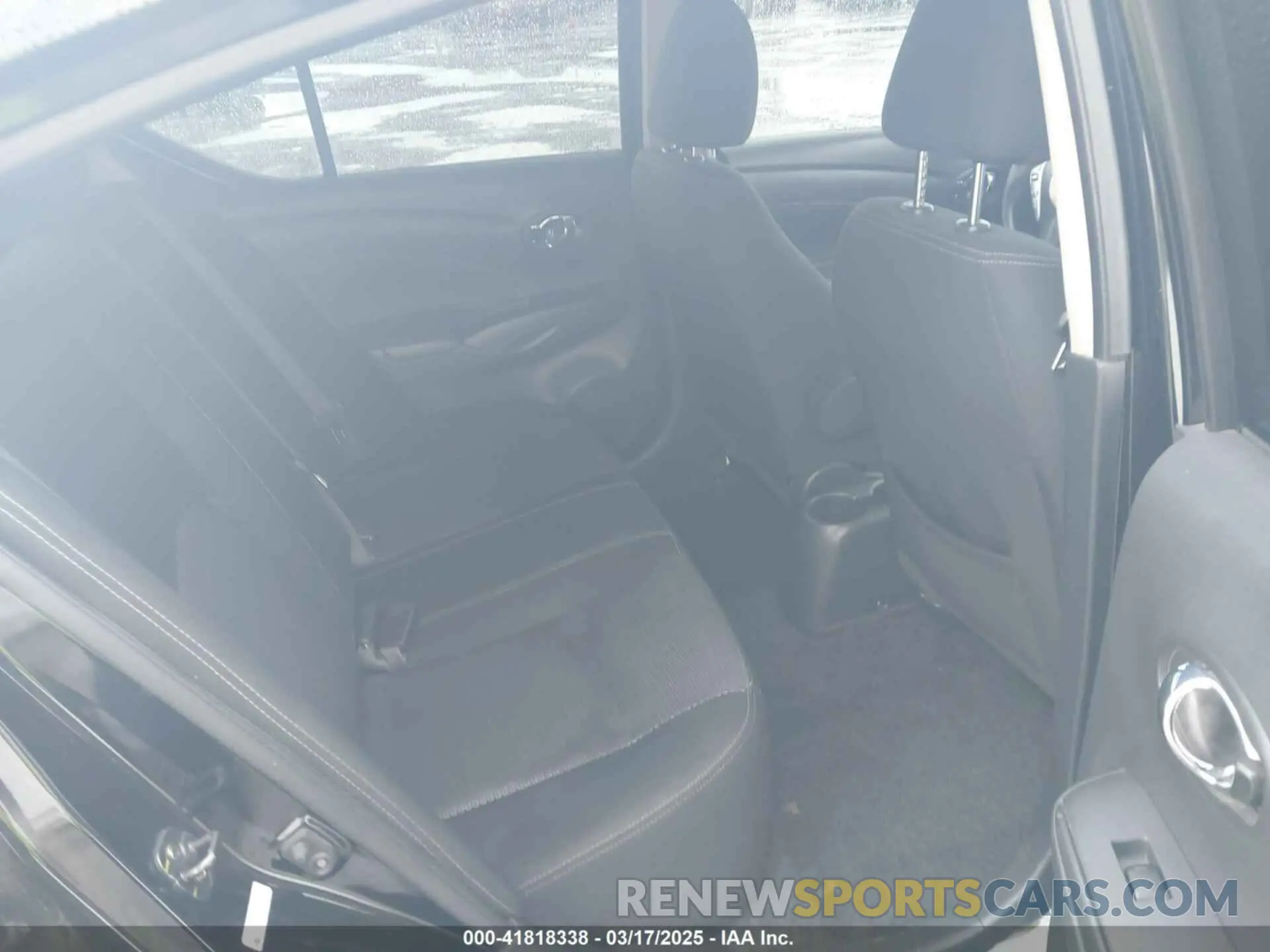 8 Photograph of a damaged car 3N1CN7AP6KL802709 NISSAN VERSA 2019