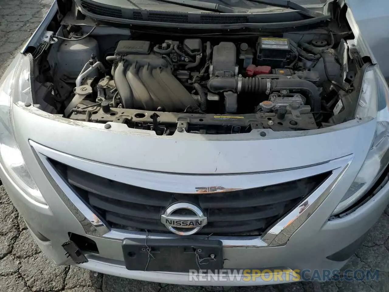 11 Photograph of a damaged car 3N1CN7AP6KL816223 NISSAN VERSA 2019