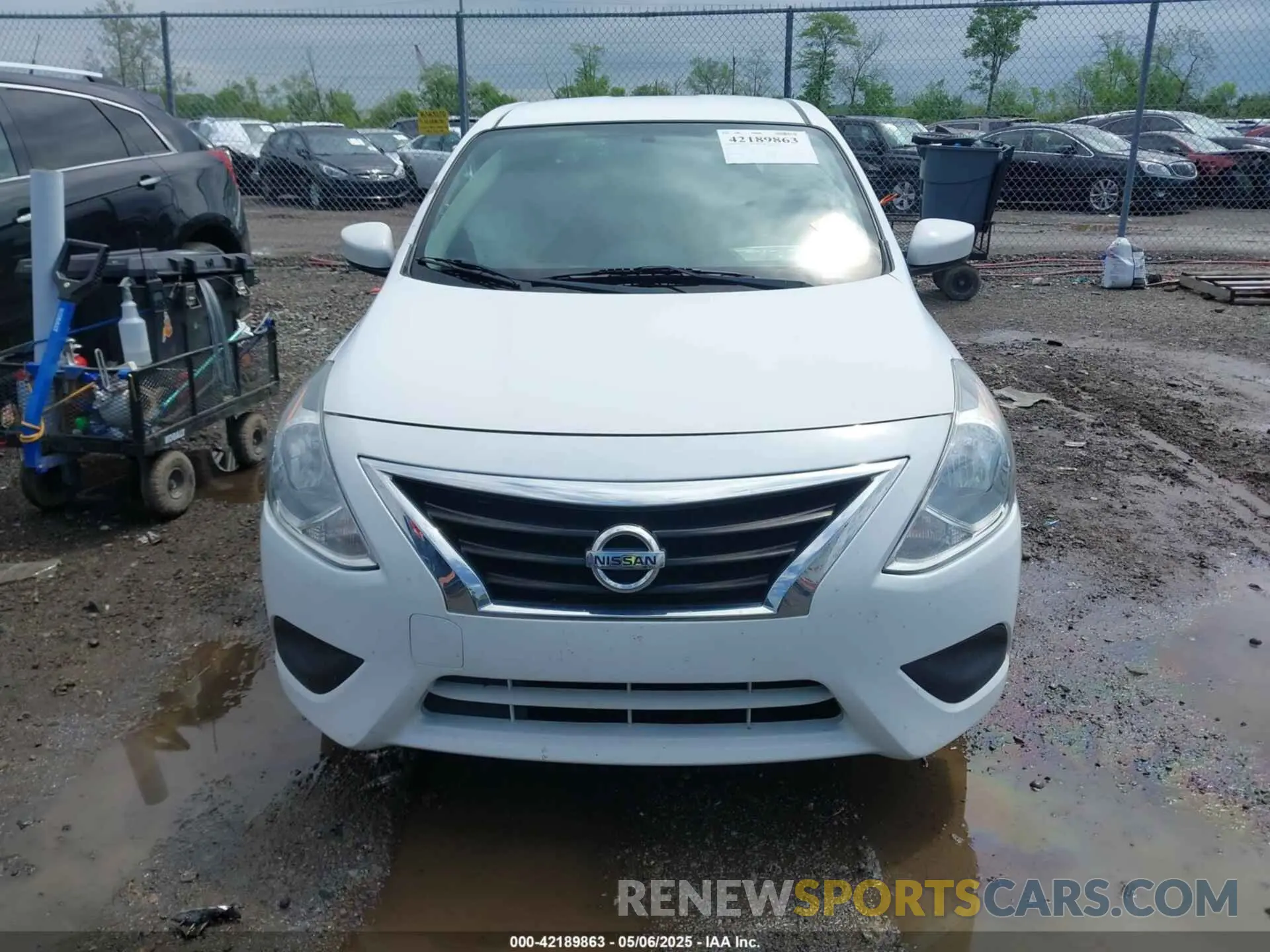 12 Photograph of a damaged car 3N1CN7AP6KL816836 NISSAN VERSA 2019
