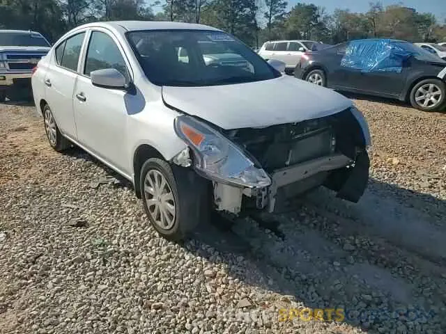 10 Photograph of a damaged car 3N1CN7AP6KL824872 NISSAN VERSA 2019