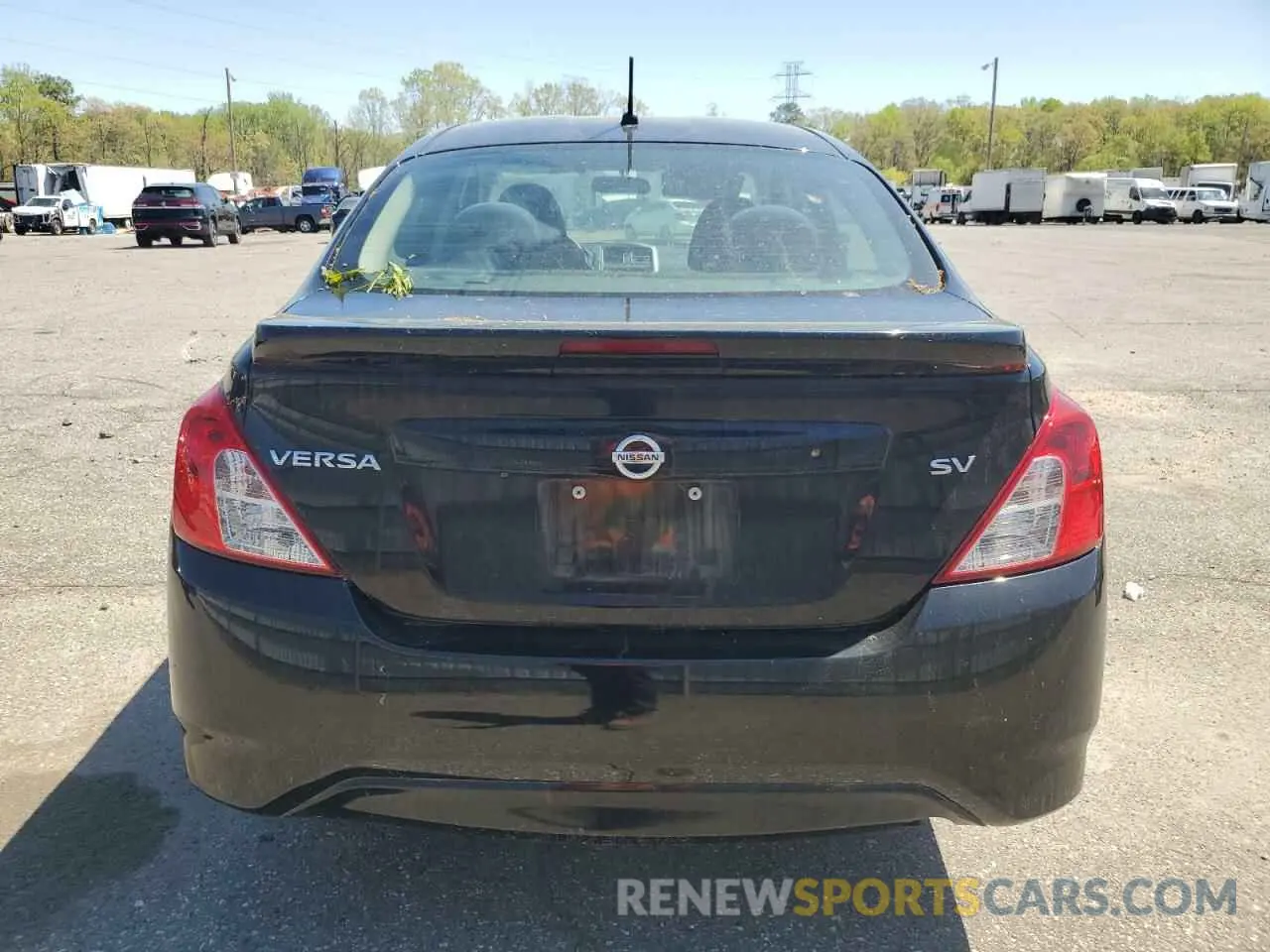 6 Photograph of a damaged car 3N1CN7AP6KL826041 NISSAN VERSA 2019
