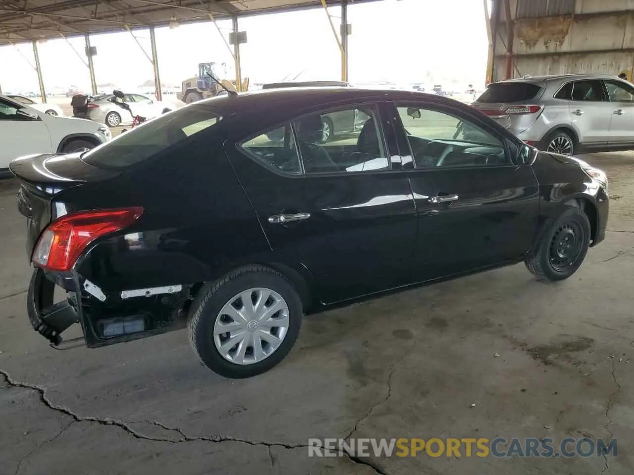 3 Photograph of a damaged car 3N1CN7AP6KL844443 NISSAN VERSA 2019