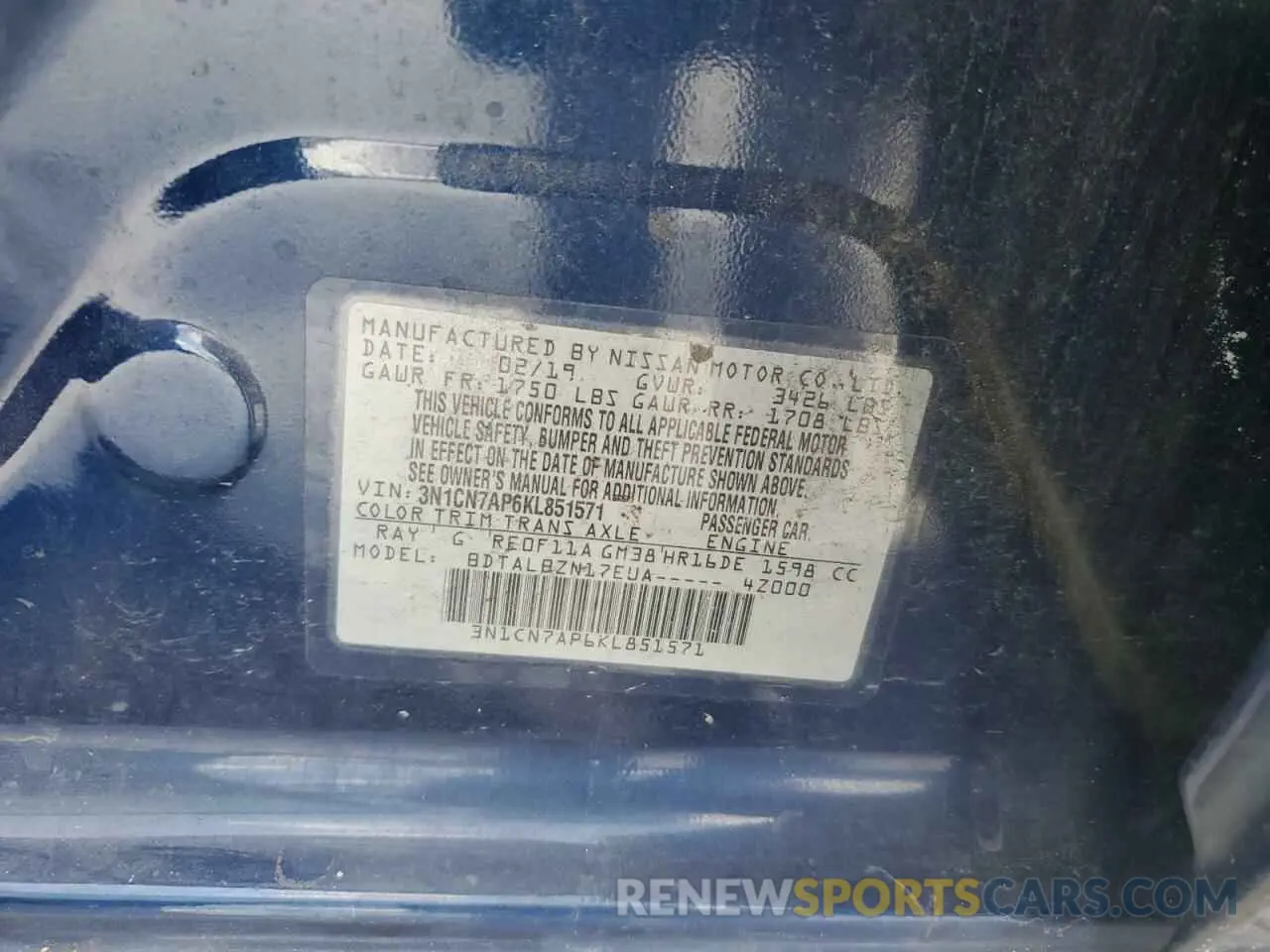13 Photograph of a damaged car 3N1CN7AP6KL851571 NISSAN VERSA 2019